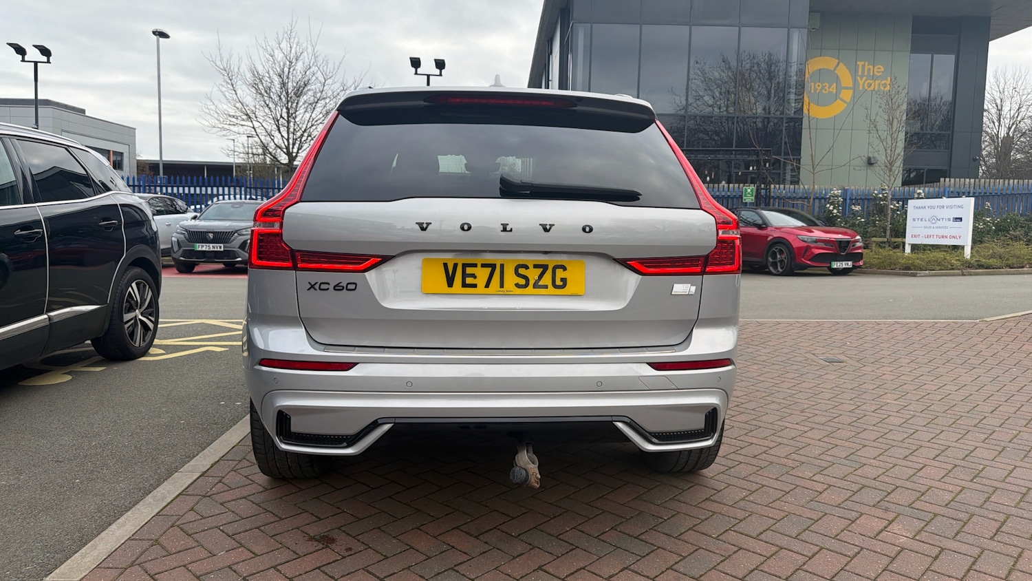 Used Volvo XC60 2022 for sale - 77672523: Photo 9