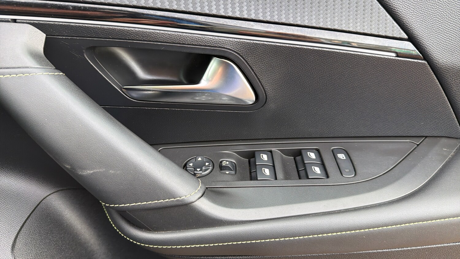 Used Peugeot 2008 2021 for sale - 77321264: Photo 22