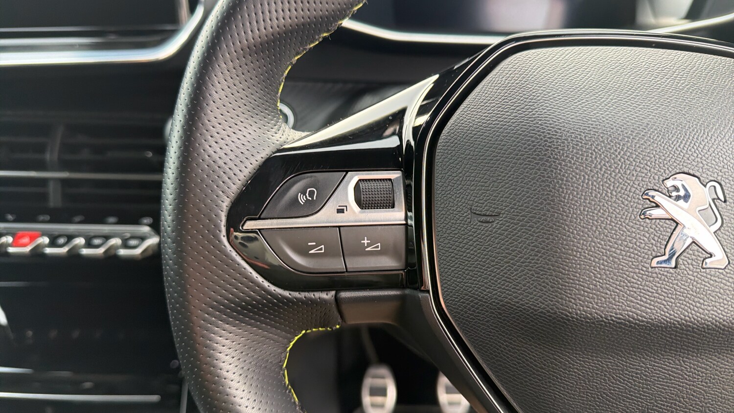 Used Peugeot 2008 2021 for sale - 77321264: Photo 23