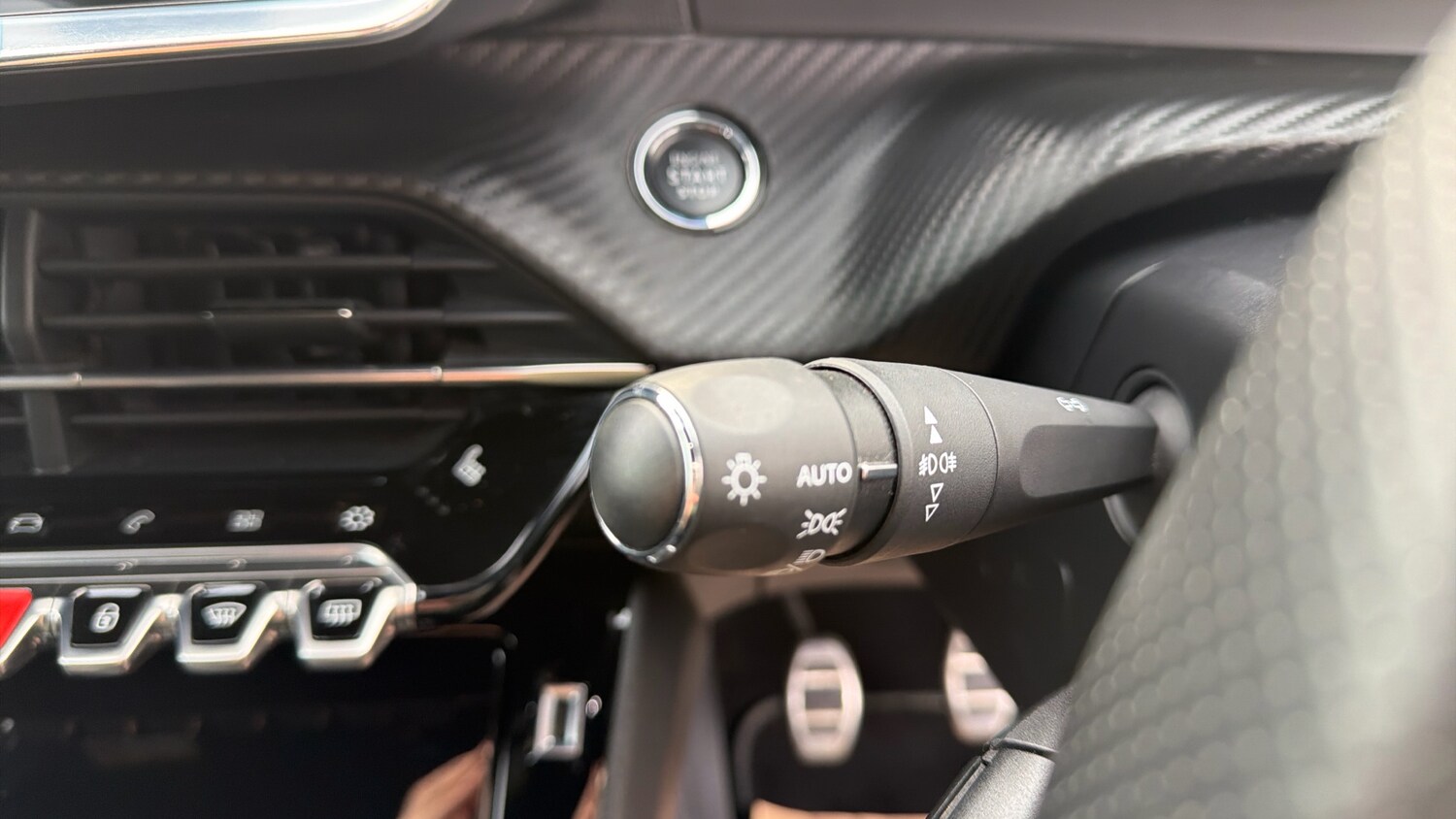 Used Peugeot 2008 2021 for sale - 77321264: Photo 27