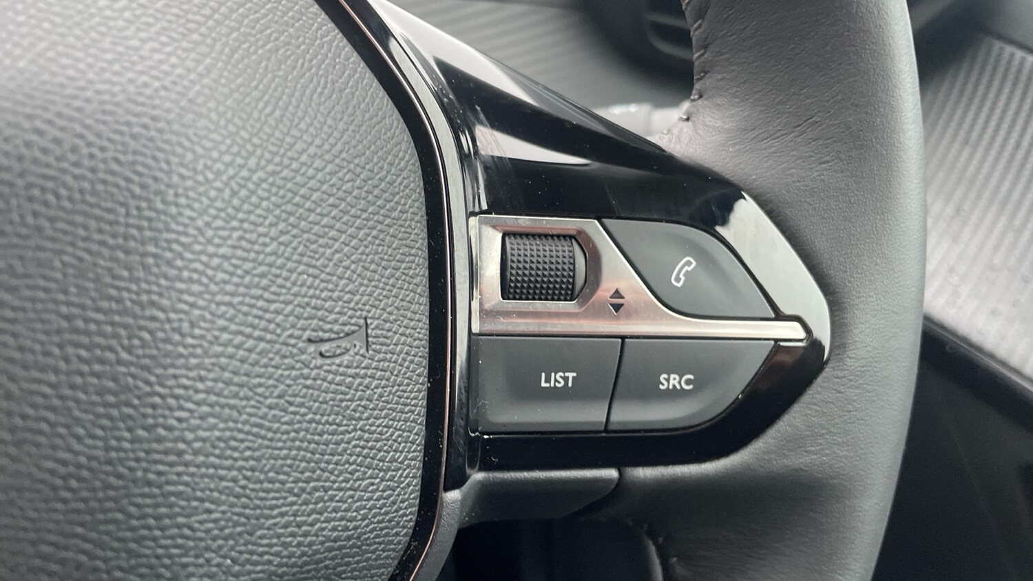 Used Peugeot 208 2022 for sale - 77167125: Photo 24