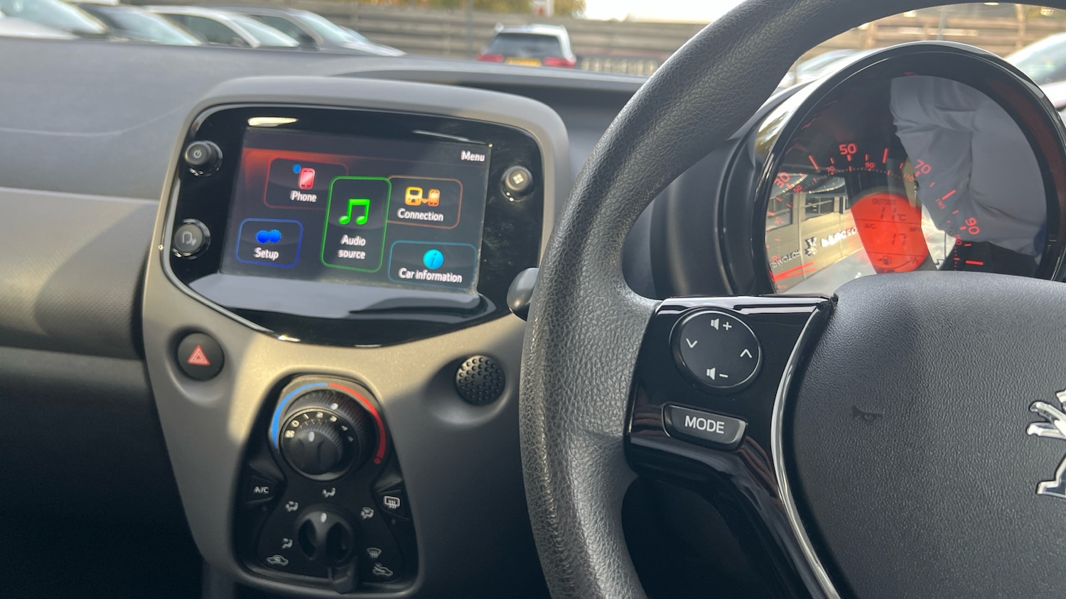 Used Peugeot 108 2022 for sale - 76315611: Photo 10