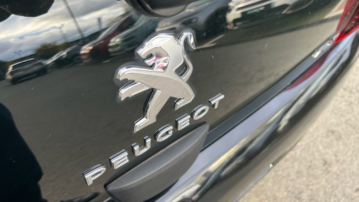 Used Peugeot 108 2022 for sale - 76315611: Photo 18