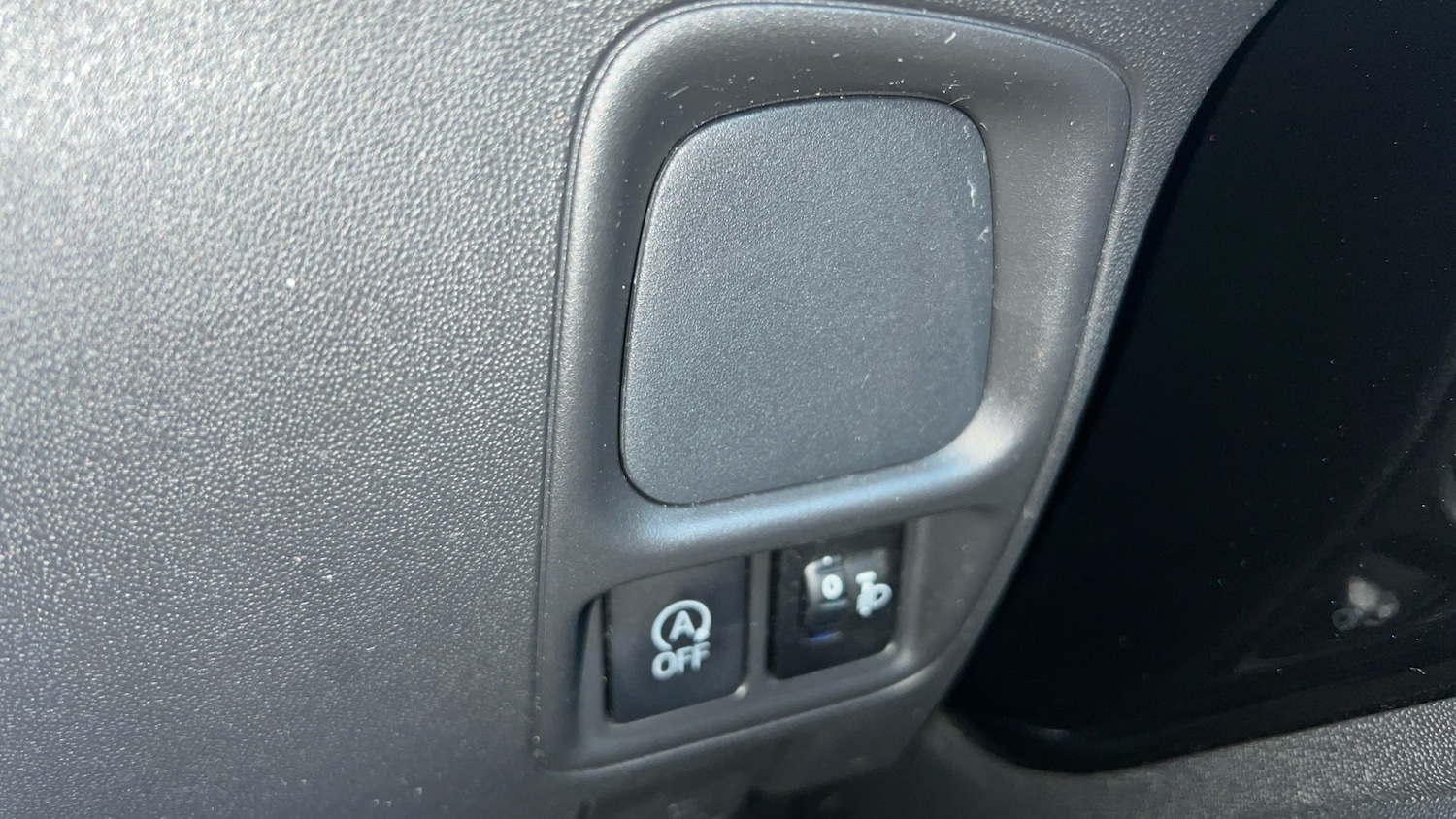 Used Peugeot 108 2022 for sale - 76315611: Photo 34