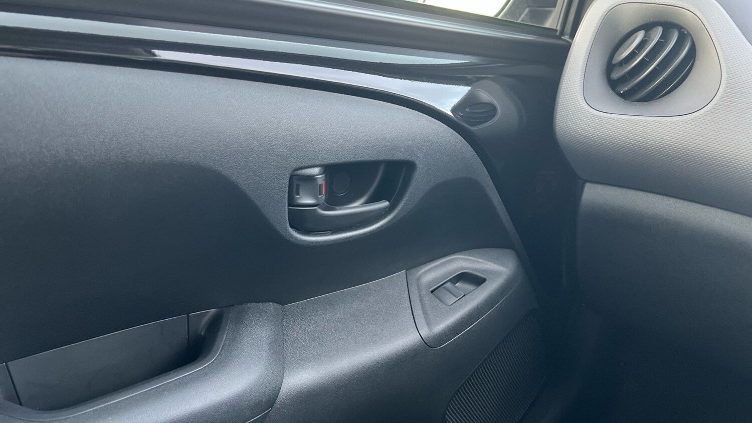 Used Peugeot 108 2022 for sale - 76315611: Photo 40