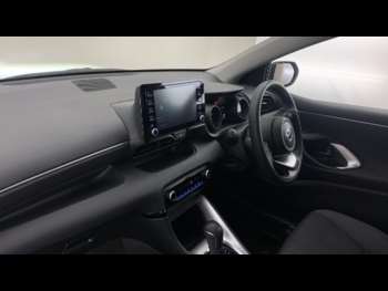 Used Toyota Yaris 2023 for sale - 74535587: Photo