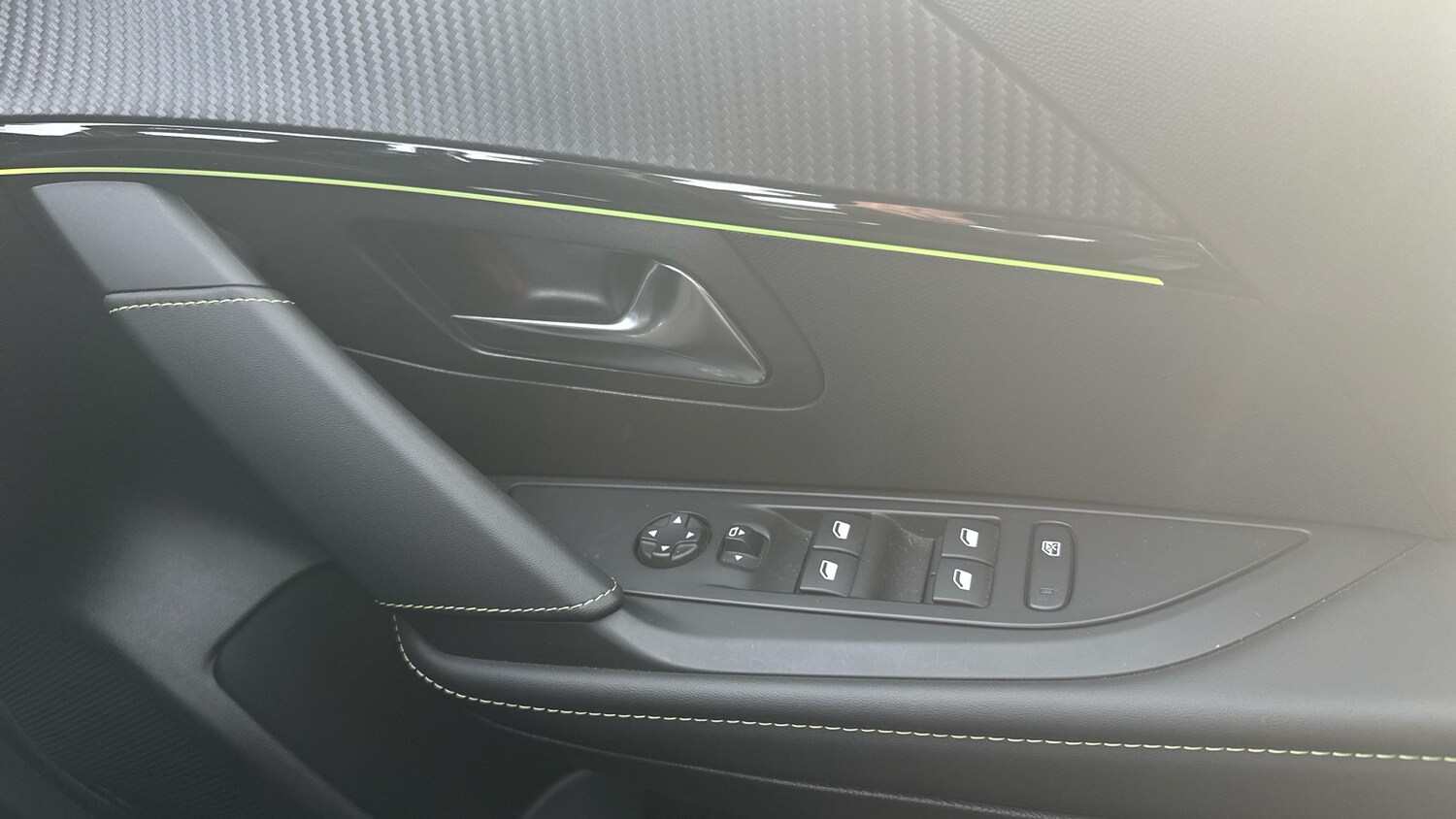 Used Peugeot 208 2023 for sale - 77321257: Photo 22