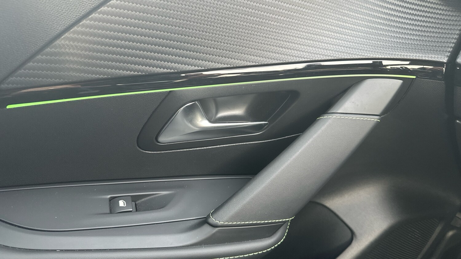 Used Peugeot 208 2023 for sale - 77321257: Photo 41