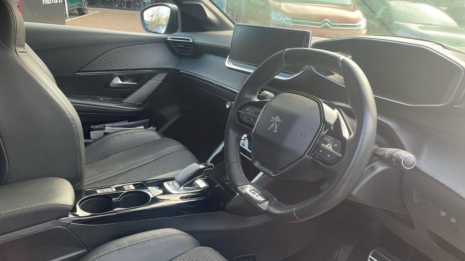 Used Peugeot 208 2021 for sale - 77110104: Photo 12