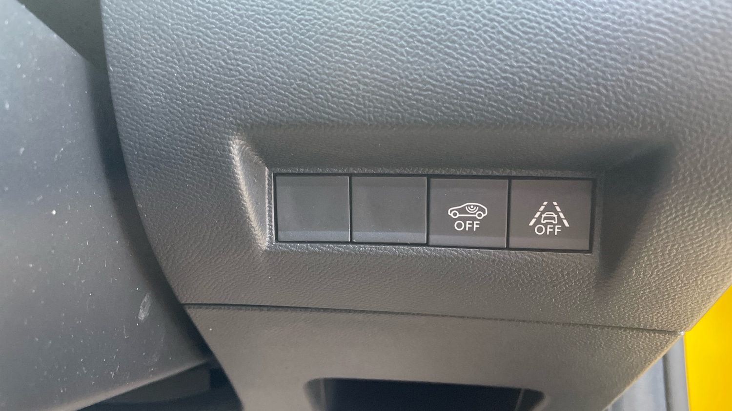 Used Peugeot 208 2021 for sale - 77110104: Photo 19