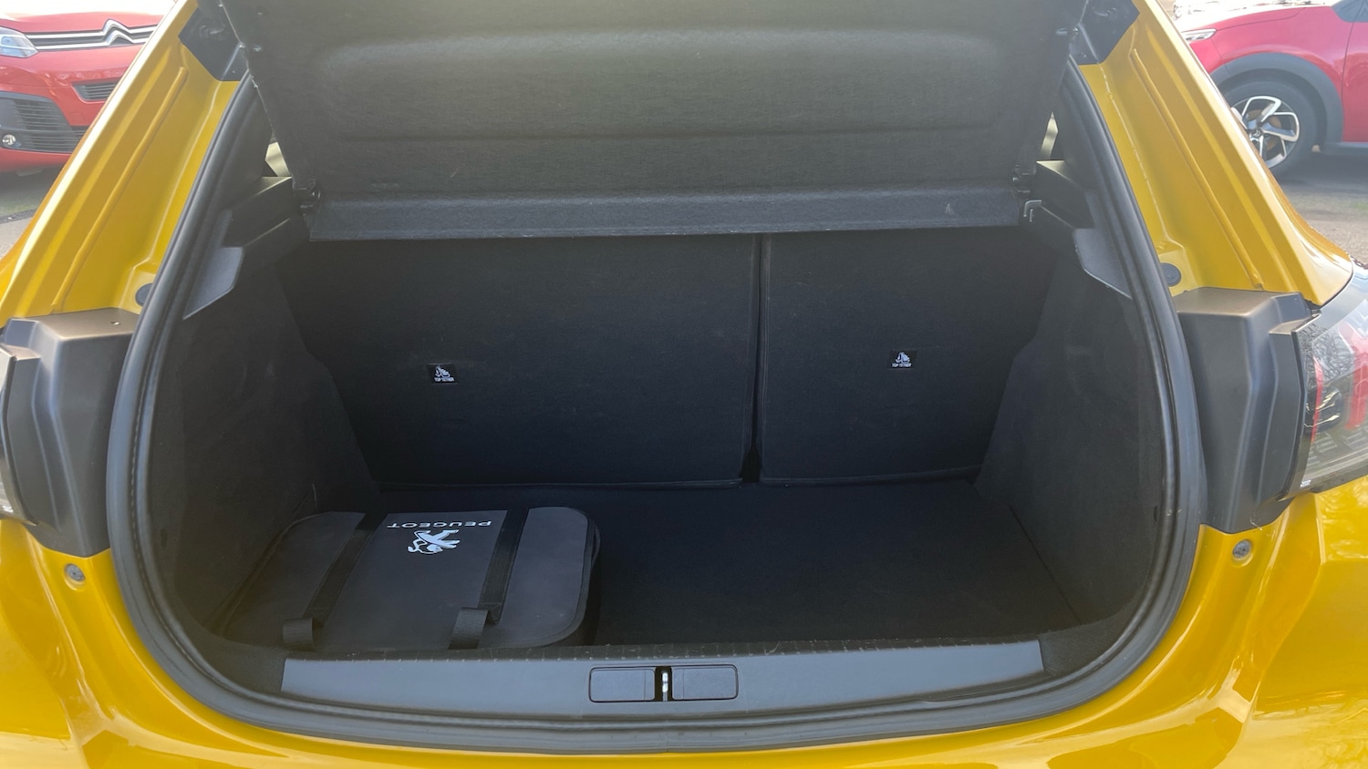 Used Peugeot 208 2021 for sale - 77110104: Photo 20