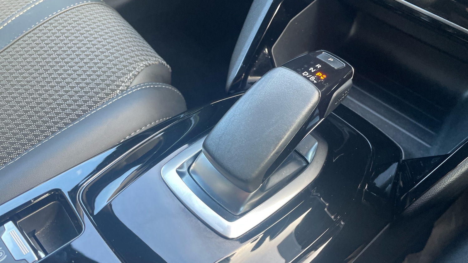 Used Peugeot 208 2021 for sale - 77110104: Photo 21