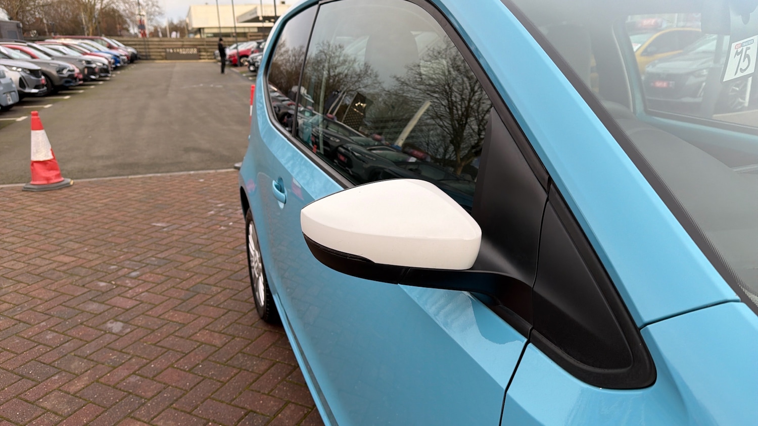 Used Volkswagen up! 2017 for sale - 76966126: Photo 19