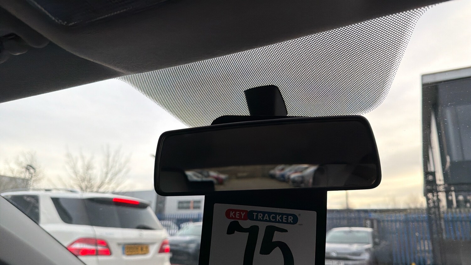 Used Volkswagen up! 2017 for sale - 76966126: Photo 37