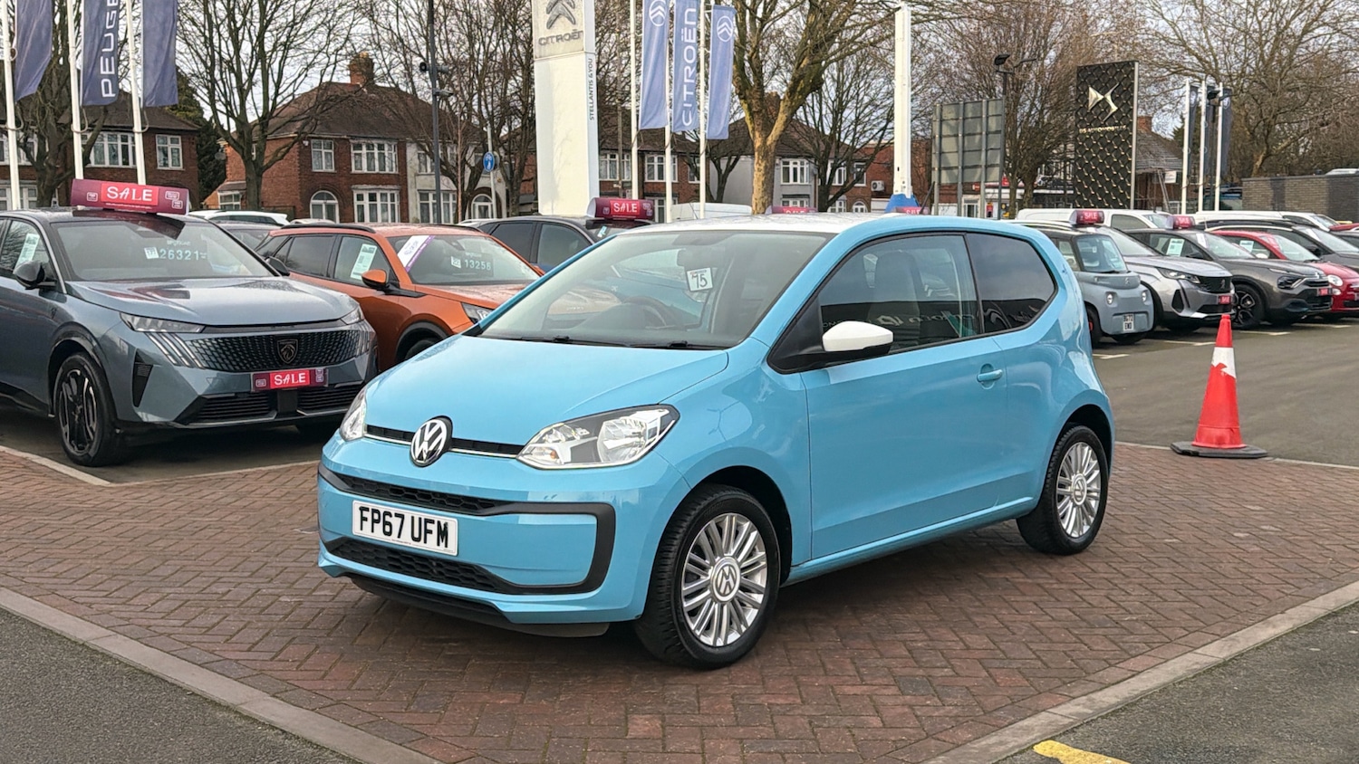 Used Volkswagen up! 2017 for sale - 76966126: Photo 8