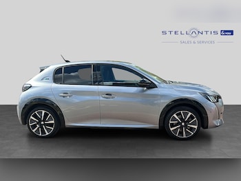 Used Peugeot 208 2021 for sale - 78232499: Photo