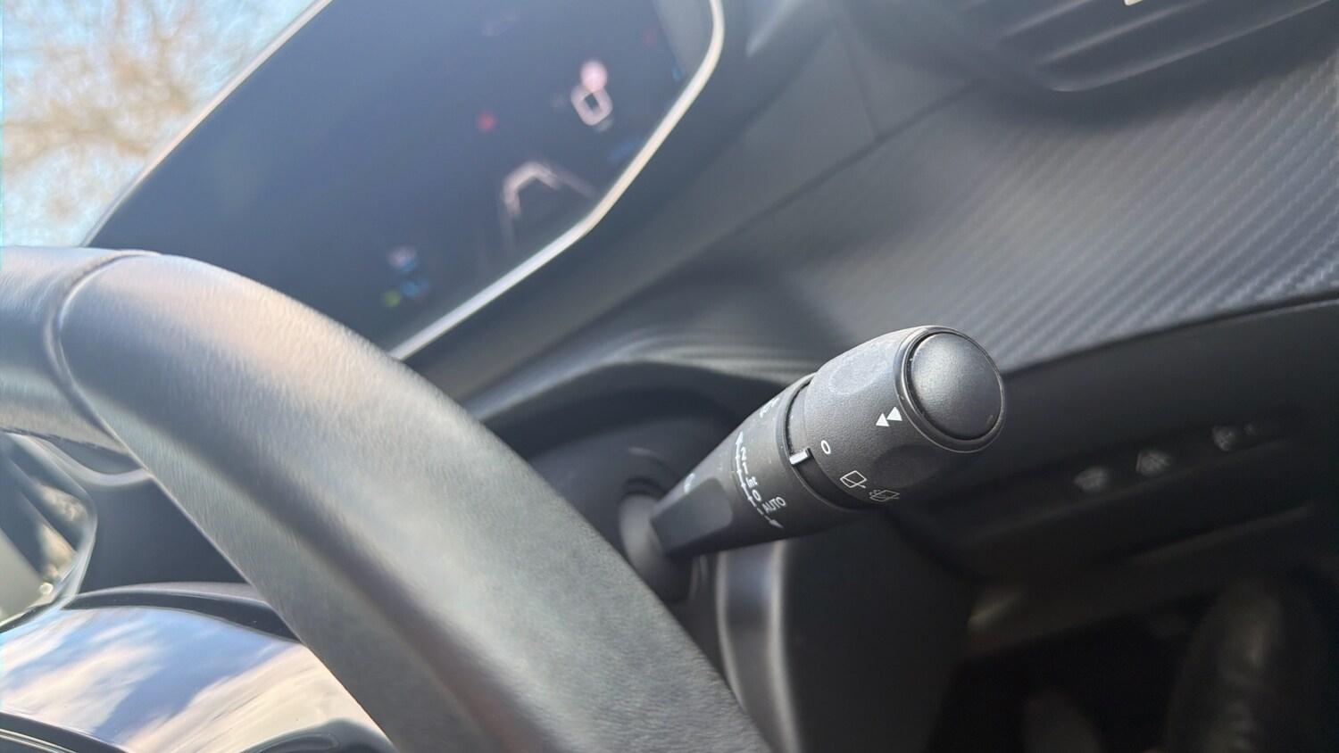 Used Peugeot 2008 2022 for sale - 77855014: Photo 28