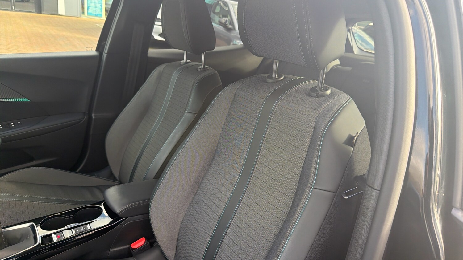 Used Peugeot 2008 2022 for sale - 77855014: Photo 42