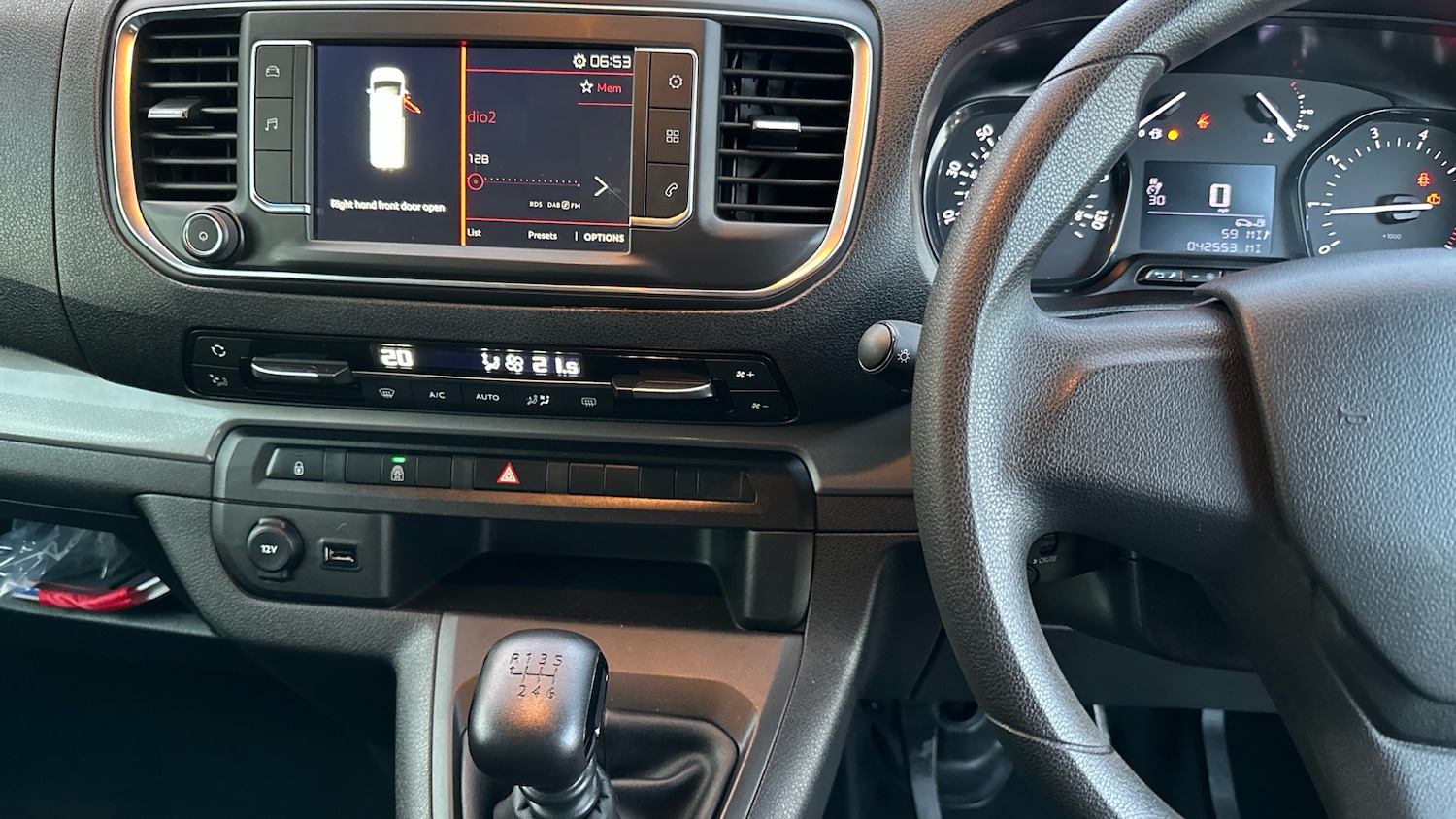 Used Citroen Space Tourer 2021 for sale - 76338295: Photo 10