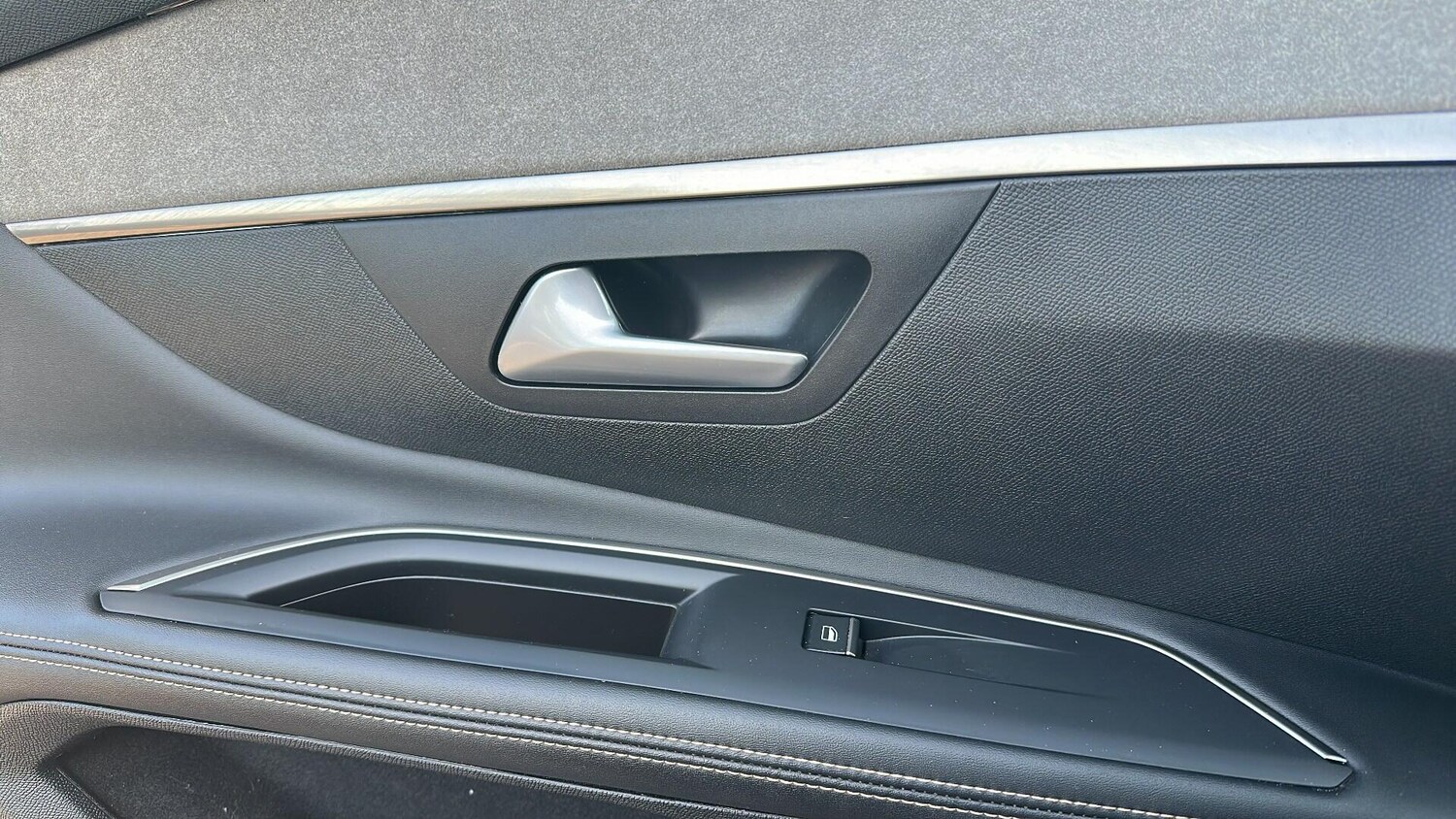 Used Peugeot 5008 2023 for sale - 78171915: Photo 17