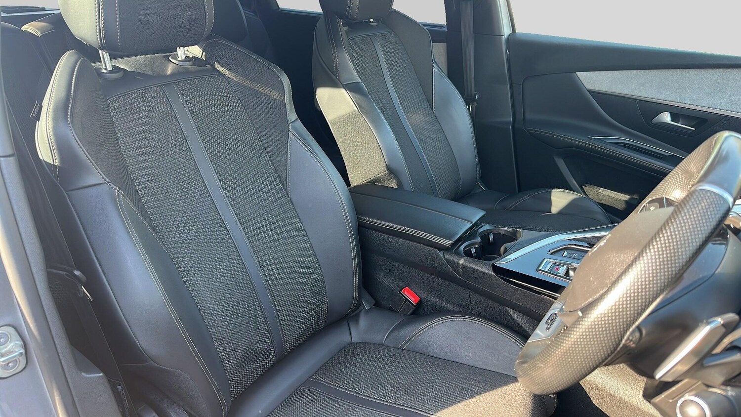 Used Peugeot 5008 2023 for sale - 78171915: Photo 18