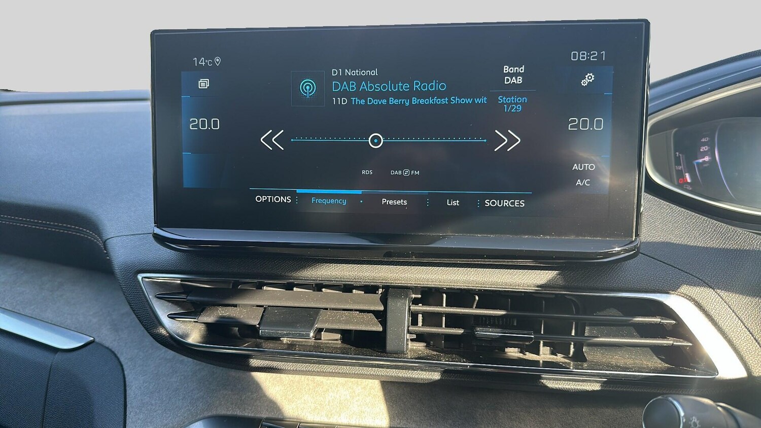 Used Peugeot 5008 2023 for sale - 78171915: Photo 28