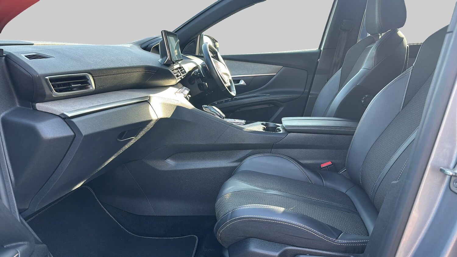 Used Peugeot 5008 2023 for sale - 78171915: Photo 31