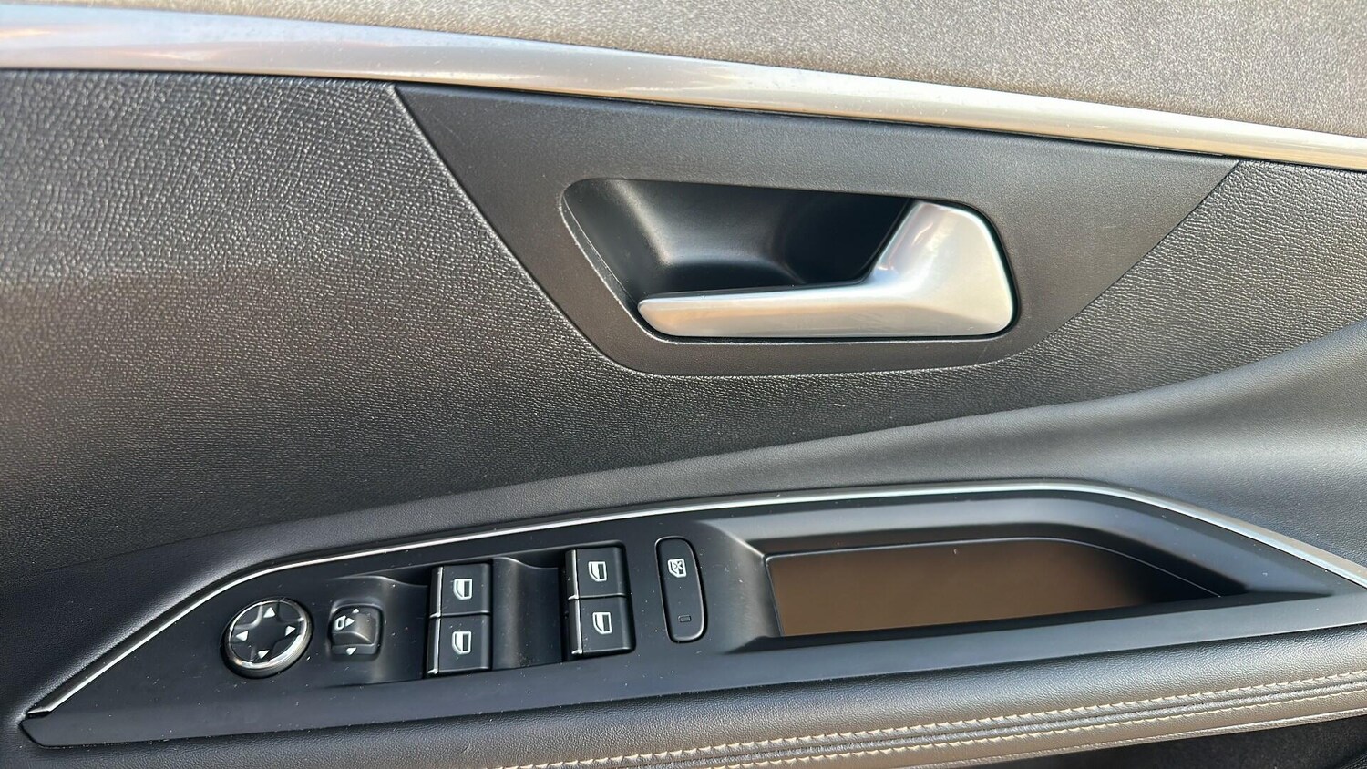 Used Peugeot 5008 2023 for sale - 78171915: Photo 34