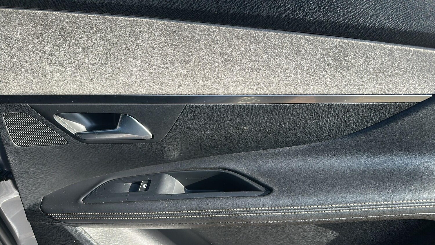 Used Peugeot 5008 2023 for sale - 78171915: Photo 38