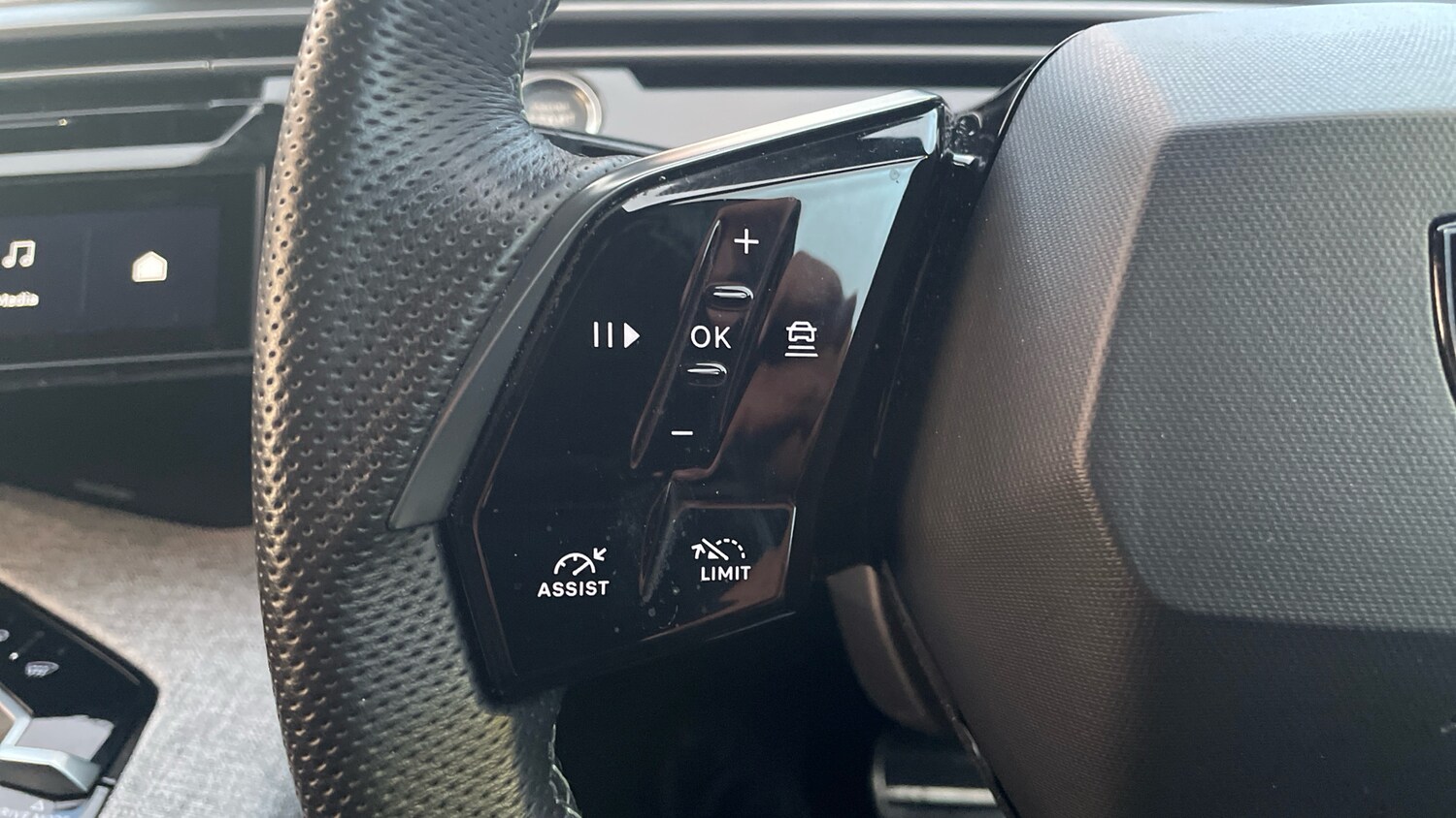 Used Peugeot 3008 2024 for sale - 76441690: Photo 23