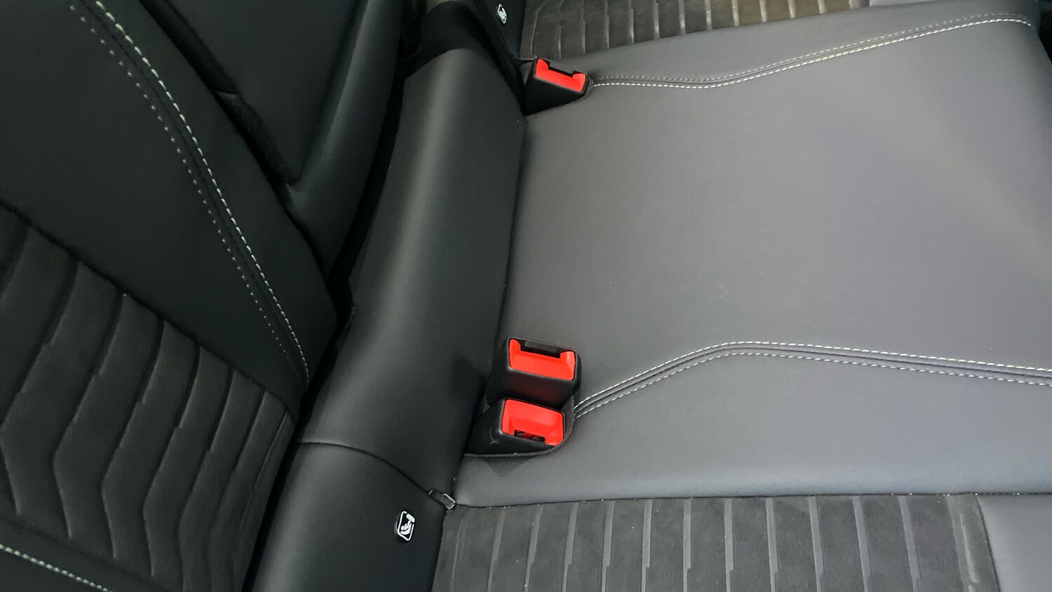 Used Peugeot 3008 2024 for sale - 76441690: Photo 35