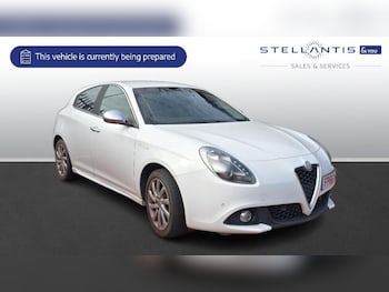 2016 - 2.0 JTDM-2 Tecnica Hatchback 5dr Diesel TCT Euro 6 (s/s) (175 bhp)