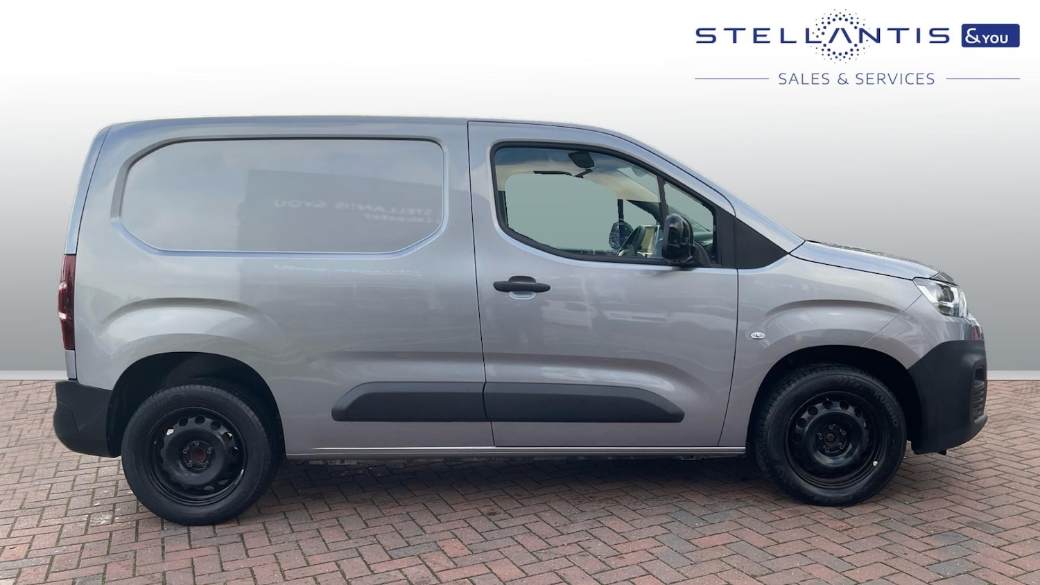 Used Citroen Berlingo 2022 for sale - 76338300: Photo 2