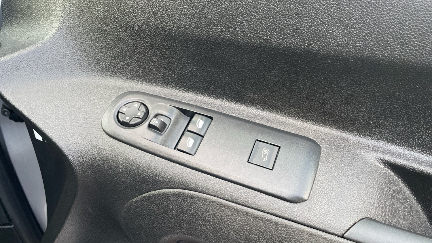 Used Citroen Berlingo 2022 for sale - 76338300: Photo 22