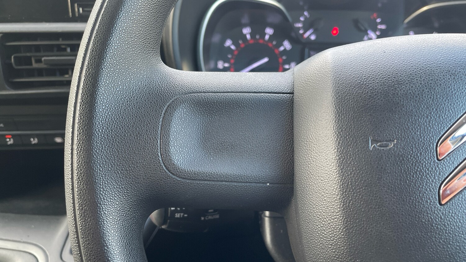 Used Citroen Berlingo 2022 for sale - 76338300: Photo 23