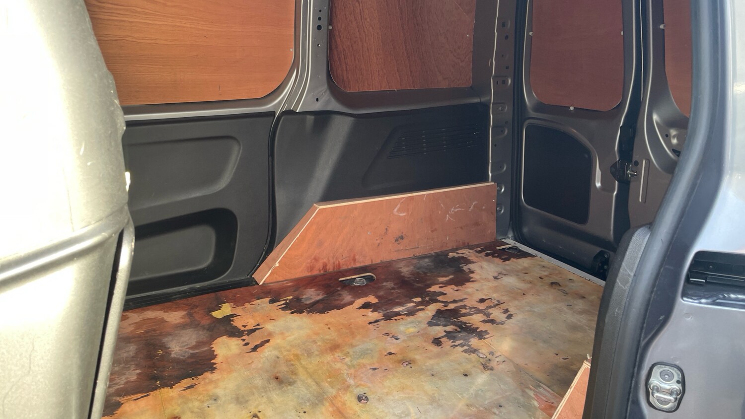 Used Citroen Berlingo 2022 for sale - 76338300: Photo 25