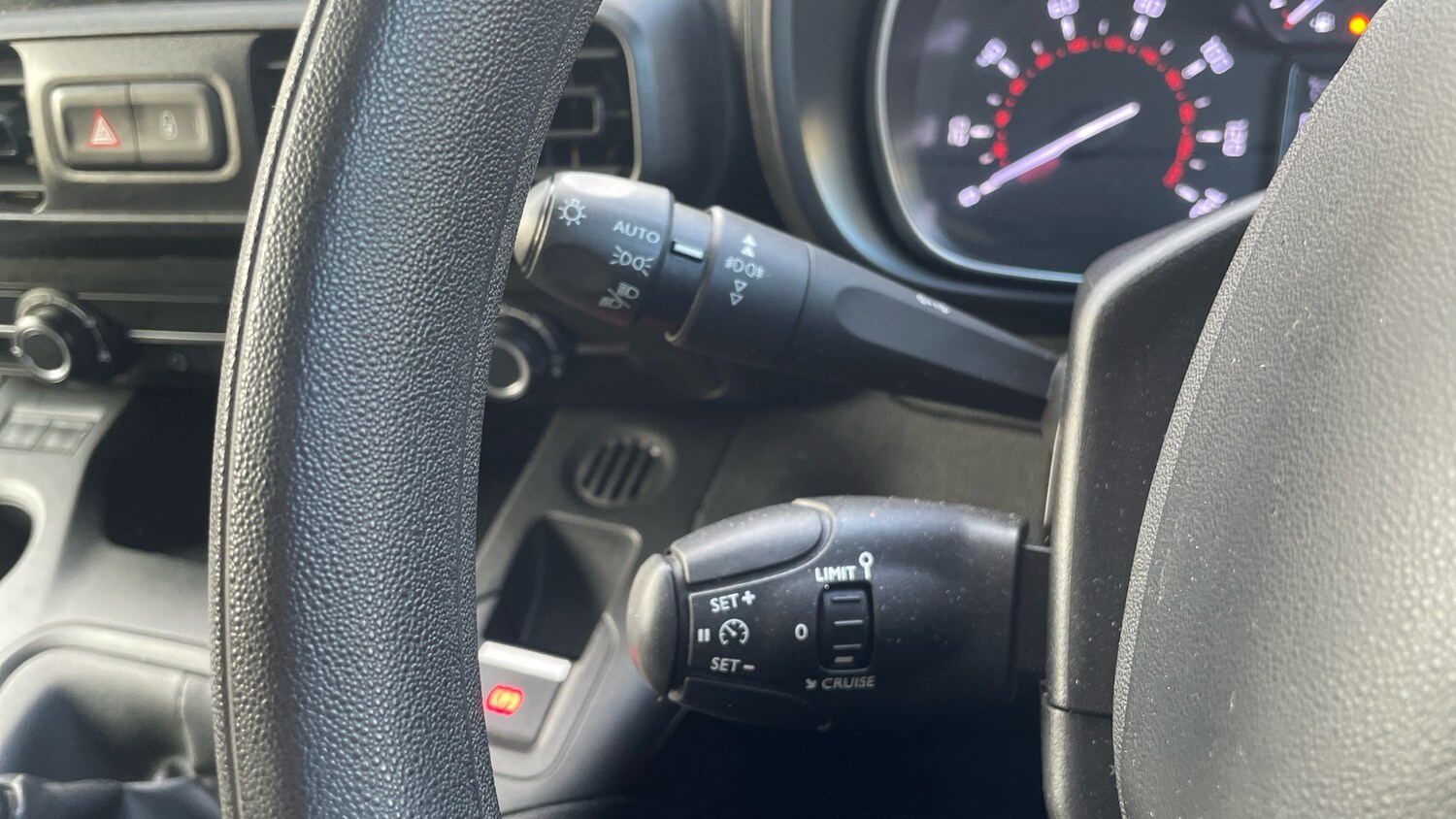 Used Citroen Berlingo 2022 for sale - 76338300: Photo 27