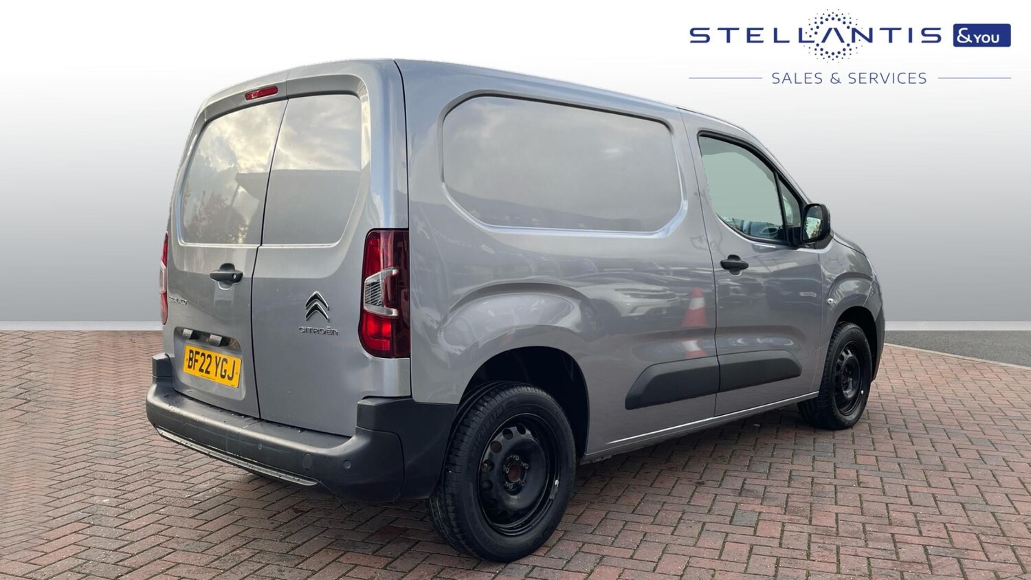 Used Citroen Berlingo 2022 for sale - 76338300: Photo 3
