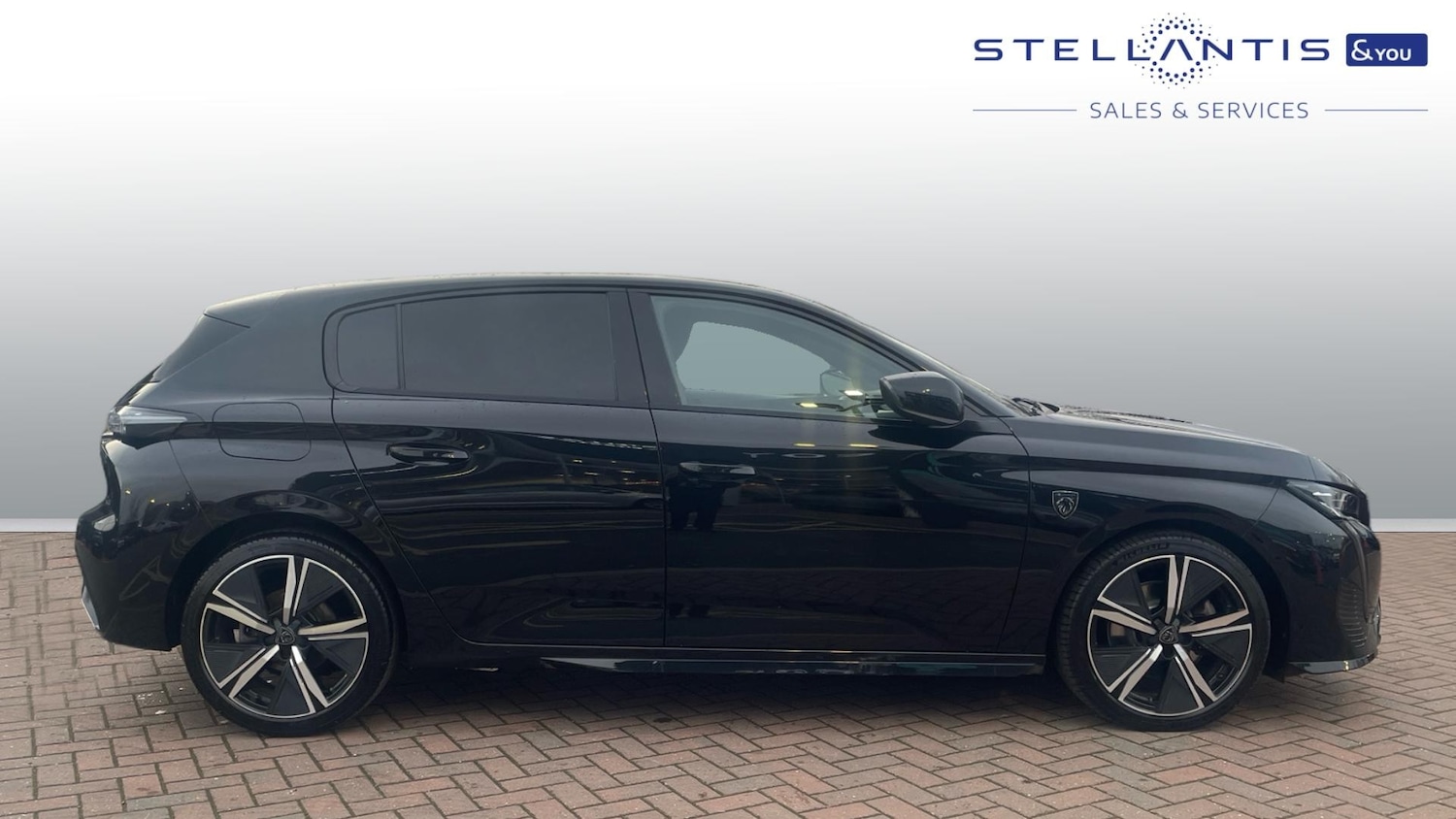 Used Peugeot 308 2023 for sale - 77218065: Photo 2