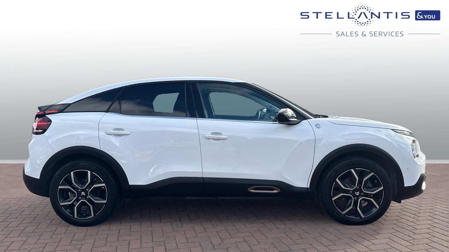 Used Citroen C4 2023 for sale - 75992272: Photo 2