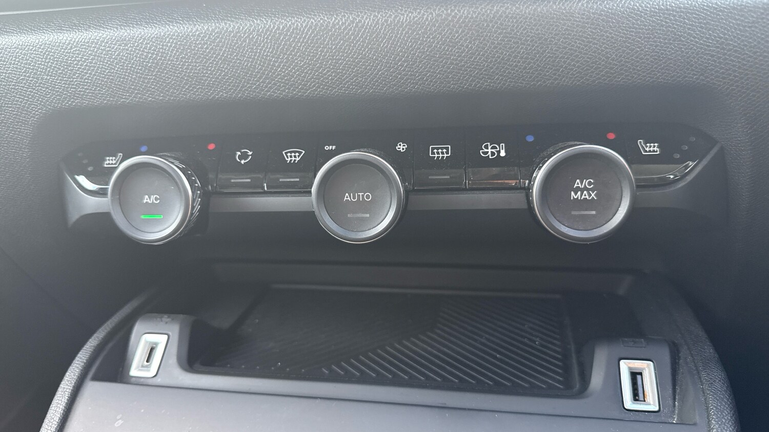 Used Citroen C4 2023 for sale - 75992272: Photo 36