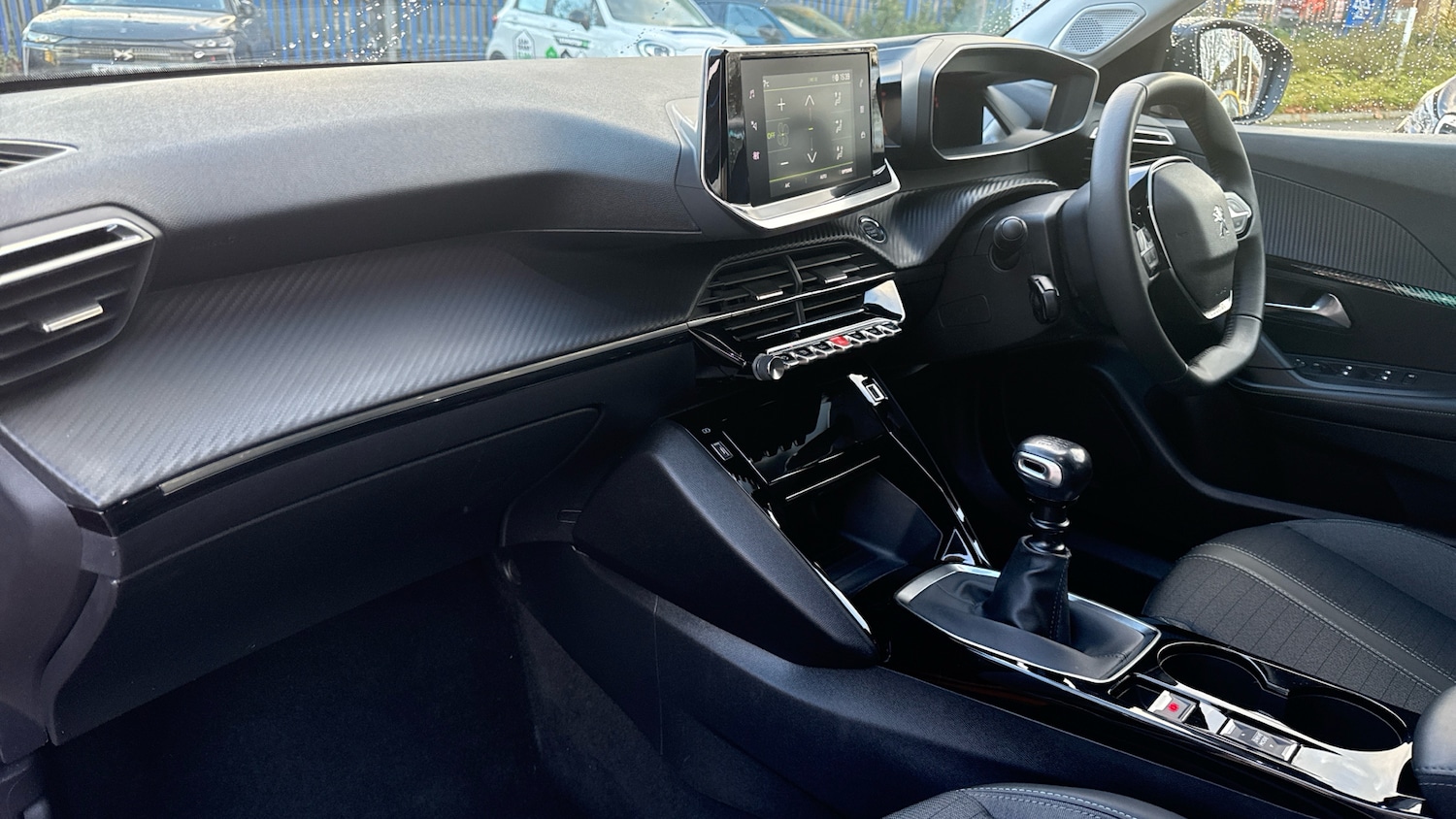 Used Peugeot 2008 2022 for sale - 76634731: Photo 12