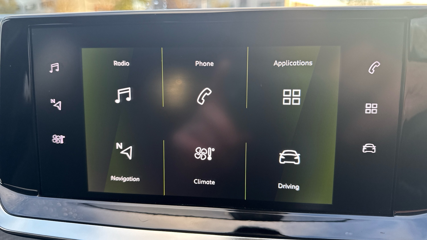 Used Peugeot 2008 2022 for sale - 76634731: Photo 34