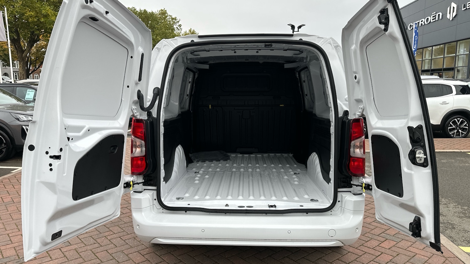 Used Citroen Berlingo 2024 for sale - 76123503: Photo 19