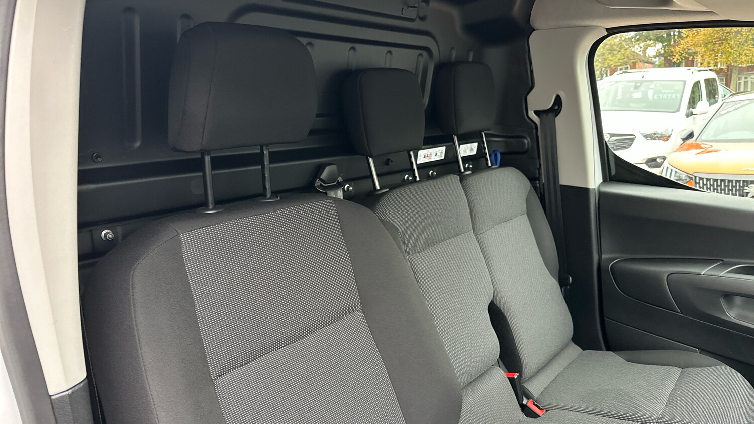 Used Citroen Berlingo 2024 for sale - 76123503: Photo 42