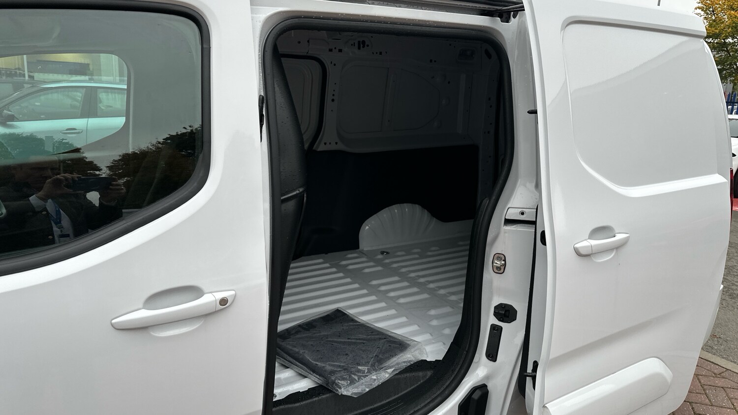 Used Citroen Berlingo 2024 for sale - 76123503: Photo 50