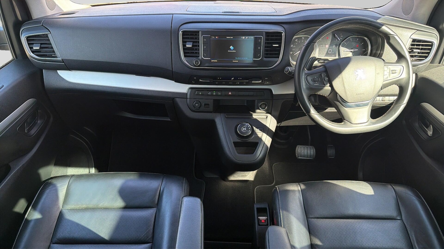 Used Peugeot Traveller 2021 for sale - 78035725: Photo 18