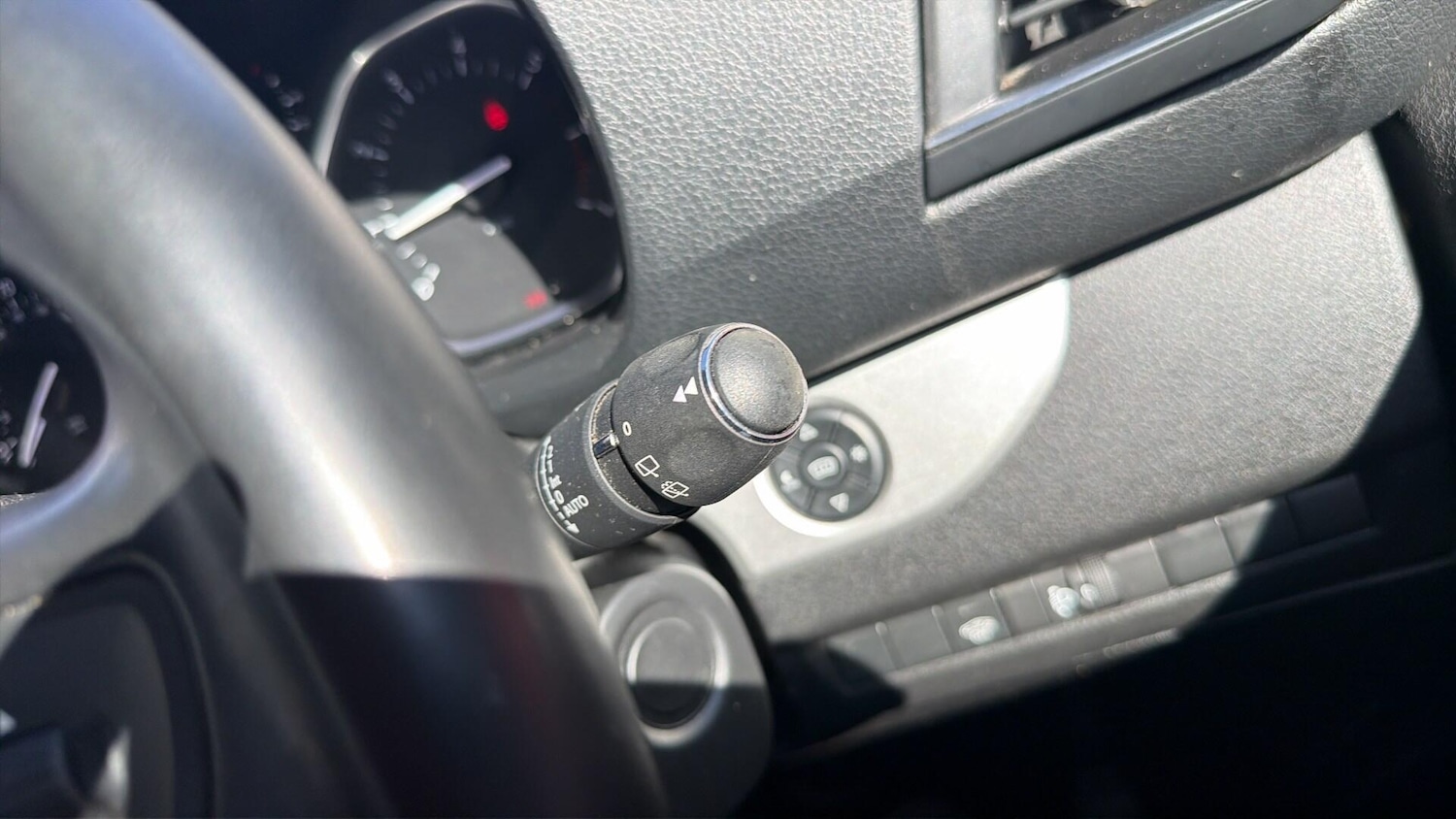 Used Peugeot Traveller 2021 for sale - 78035725: Photo 23