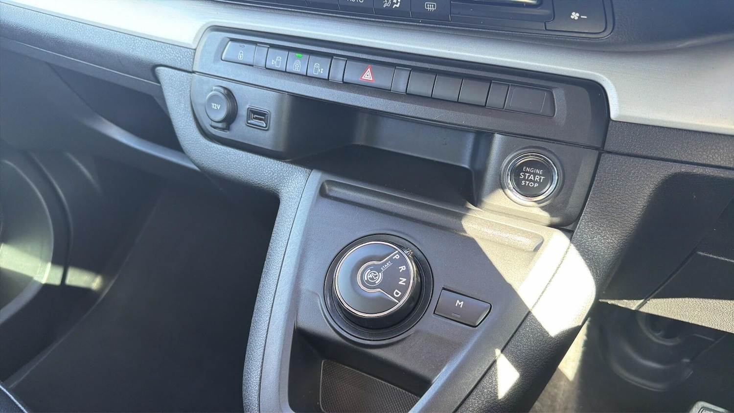 Used Peugeot Traveller 2021 for sale - 78035725: Photo 24