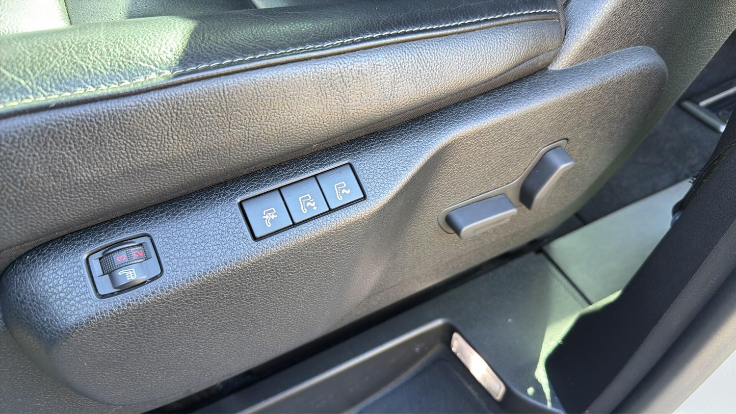 Used Peugeot Traveller 2021 for sale - 78035725: Photo 29